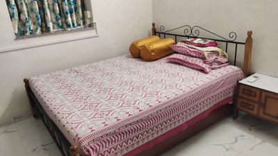 Bedroom Image of 500 Sq.ft 1 BHK Apartment / Flat for rent in Khar West Mumbai for Rs. 75000