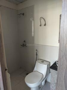 Bathroom Image of 950 Sq.ft 2 BHK Apartment / Flat for rent in Pyramid Urban Homes, Sector 70A Gurgaon for Rs. 22500