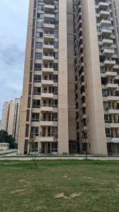 Image of 950 Sq.ft 2 BHK Apartment / Flat for sale in Jaypee Kosmos, Sector 134, Noida for Rs. 7500000