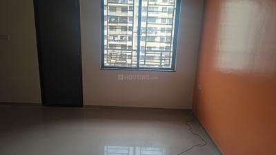 Living Room Image of 880 Sq.ft 2 BHK Apartment / Flat for rent in Dreams Elina, Hadapsar Pune for Rs. 21000