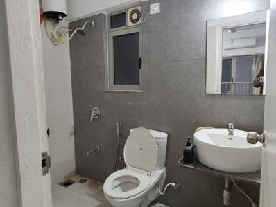 Image of 1080 Sq.ft 2 BHK Apartment / Flat for rent in Adani The Meadows, Shantigram, Ahmedabad for Rs. 34000