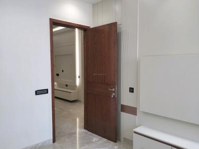 Bedroom Image of 1700 Sq.ft 3 BHK Builder Floor for sale in Pitampura New Delhi for Rs. 41000000