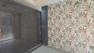 Bedroom Image of 1000 Sq.ft 3 BHK Builder Floor for sale in Dwarka Mor New Delhi for Rs. 8000000
