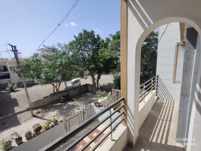 Balcony Image of 1200 Sq.ft 2 BHK Duplex for rent in Defence Colony Jamnagar for Rs. 15000