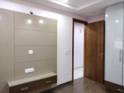 Bedroom Image of 1600 Sq.ft 3 BHK Apartment / Flat for rent in Sector 17 Dwarka New Delhi for Rs. 50000