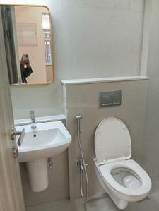 Image of 810 Sq.ft 2 BHK Apartment / Flat for rent in Keystone Rustomjee Cleon, Bandra East, Mumbai for Rs. 82000