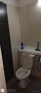 Bathroom Image of 1000 Sq.ft 2 BHK Apartment / Flat for rent in Varun Victoria Empire Park, Dudhia Indore for Rs. 13000