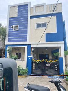 Image of 1400 Sq.ft 3.5 BHK Villa for rent in New Mallepally, Hyderabad for Rs. 40000