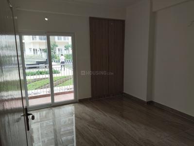 Bedroom Image of 1375 Sq.ft 3 BHK Apartment / Flat for rent in Trident Embassy Reso, Noida Extension Greater Noida for Rs. 25000