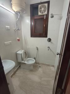 Image of 1440 Sq.ft 3 BHK Builder Floor for rent in Kailash Colony, New Delhi for Rs. 90000