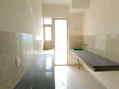Kitchen Image of 900 Sq.ft 2 BHK Apartment / Flat for sale in Signature Global The Millennia, Sector 37D Gurgaon for Rs. 6500000