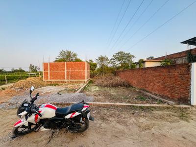 Image of 1000 Sq.ft Residential Plot / Land for sale in Rasoolpur Kayastha, Lucknow for Rs. 2000000