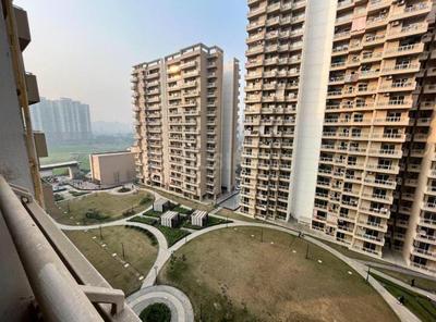 Balcony Image of 1895 Sq.ft 3.5 BHK Apartment / Flat for rent in Golfgreen Elite Golf Green, Sector 79 Noida for Rs. 55000
