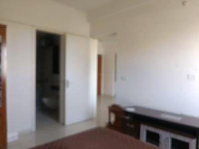 Bedroom Image of 920 Sq.ft 2 BHK Apartment / Flat for sale in Amanora Gold Towers, Hadapsar Pune for Rs. 10700000