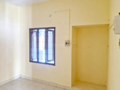Bedroom Image of 1500 Sq.ft 3 BHK Independent House for rent in Valasaravakkam Chennai for Rs. 30000