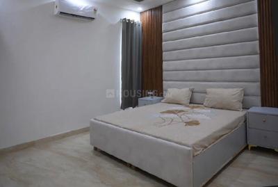 Bedroom Image of 1250 Sq.ft 2.5 BHK Apartment / Flat for sale in Zeta II Greater Noida for Rs. 6500000