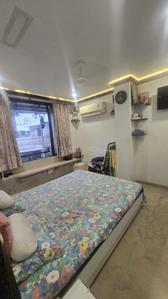 Bedroom Image of 800 Sq.ft 2 BHK Apartment / Flat for rent in Malabar Hill Mumbai for Rs. 150000