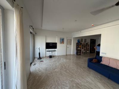 Hall Image of 1500 Sq.ft 3 BHK Apartment / Flat for sale in Amanora Gateway Towers, Hadapsar Pune for Rs. 32000000
