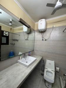 Bathroom Image of 1800 Sq.ft 3 BHK Builder Floor for sale in Greater Kailash New Delhi for Rs. 51000000