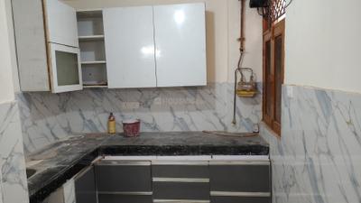 Kitchen Image of 1000 Sq.ft 2 BHK Apartment / Flat for rent in Shalimar Garden Ghaziabad for Rs. 16000