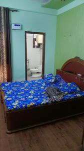 Bedroom Image of 1000 Sq.ft 3 BHK Apartment / Flat for rent in Indirapuram Ghaziabad for Rs. 30000