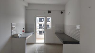 Kitchen Image of 1340 Sq.ft 3.5 BHK Apartment / Flat for sale in Gulshan Ikebana, Sector 143 Noida for Rs. 17000000