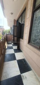 Balcony Image of 880 Sq.ft 2 BHK Independent House for rent in Vaishali Ghaziabad for Rs. 18000