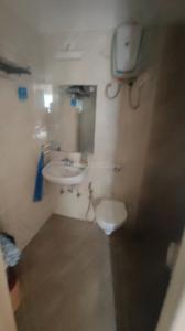 Bathroom Image of 1150 Sq.ft 2 BHK Apartment / Flat for rent in Alembic Alchemy Veda, Chhani Jakat Naka Vadodara for Rs. 26500