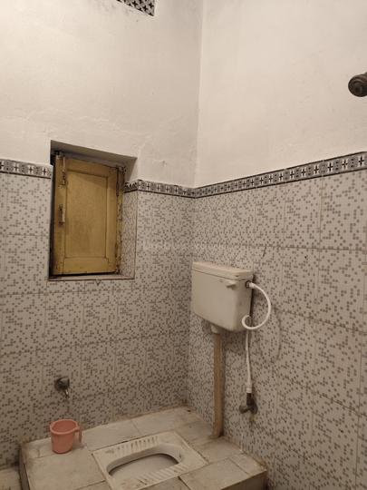 Shastri Nagar Bathroom 1
