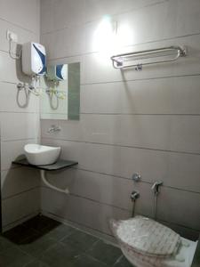 Bathroom Image of 1000 Sq.ft 2 BHK Apartment / Flat for sale in Amar Aashray Apartments, Kalali Vadodara for Rs. 3500000