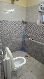 Bathroom Image of 450 Sq.ft 1 RK Builder Floor for rent in Safdarjung Enclave New Delhi for Rs. 32000