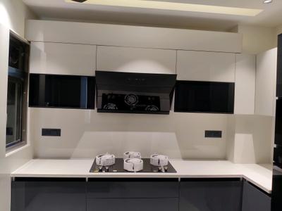 Kitchen Image of 950 Sq.ft 1 BHK Builder Floor for rent in HUDA Plot Sector 42, Sector 42 Gurgaon for Rs. 38000