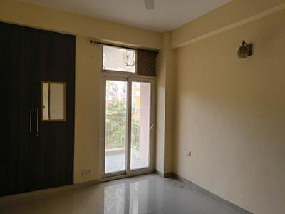 Bedroom Image of 942 Sq.ft 2 BHK Apartment / Flat for rent in Rishabh Cloud 9 Towers, Vaishali Ghaziabad for Rs. 25000