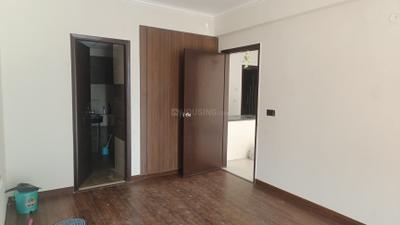 Bedroom Image of 795 Sq.ft 1 BHK Apartment / Flat for rent in Cosmos Express 99, Sector 99 Gurgaon for Rs. 21000