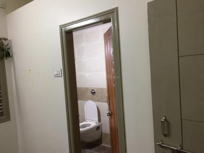 Bathroom Image of 900 Sq.ft 1 BHK Independent House for rent in Vishweshwarya Nagar Gadag for Rs. 8000