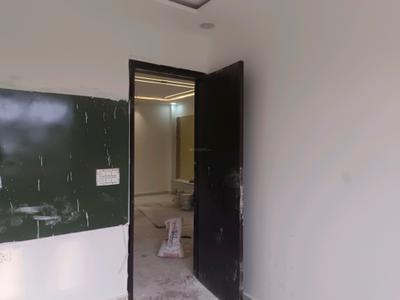 Bedroom Image of 950 Sq.ft 3 BHK Builder Floor for sale in Rohini Sector 28 New Delhi for Rs. 9800000