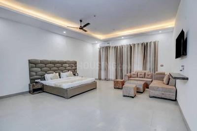 Hall Image of Icy pgs  in Sector 51, Noida