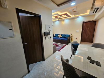 Hall Image of 751 Sq.ft 1 BHK Apartment / Flat for sale in Lodha Amara, Kolshet Thane for Rs. 7600000