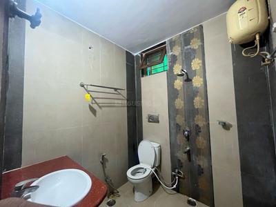 Bathroom Image of 2200 Sq.ft 4 BHK Independent House for rent in Raj Minal Residency, Ayodhya Bypass Bhopal for Rs. 26000