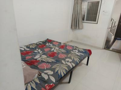 Bedroom Image of 380 Sq.ft 1 RK Independent House for rent in Gokhalenagar Pune for Rs. 16000
