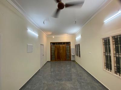 Living Room Image of 1500 Sq.ft 2 BHK Independent House for rent in Thiruchitrambalam Viluppuram for Rs. 15500