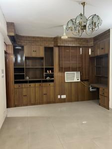 Hall Image of 1600 Sq.ft 3 BHK Apartment / Flat for rent in Bathal apartment, Patparganj New Delhi for Rs. 43000
