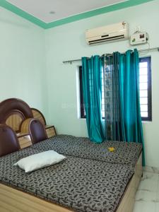 Bedroom Image of 1600 Sq.ft 2 BHK Builder Floor for rent in GMS Road Dehradun for Rs. 26000