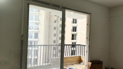 Balcony Image of 1345 Sq.ft 3 BHK Apartment / Flat for rent in Phase 2 Noida for Rs. 36000