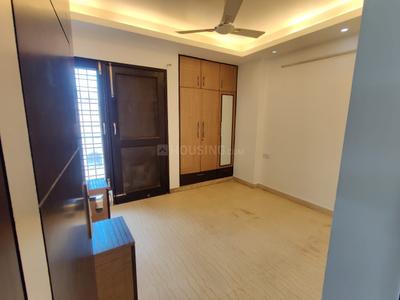 Bedroom Image of 1620 Sq.ft 3 BHK Builder Floor for sale in Anand Vihar New Delhi for Rs. 25000000