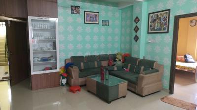 Living Room Image of 750 Sq.ft 2 BHK Apartment / Flat for sale in Mukundapur Kolkata for Rs. 2300000