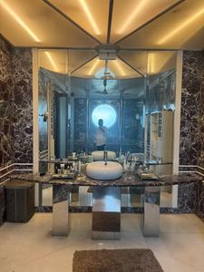 Bathroom Image of 6500 Sq.ft 7 BHK Independent House for sale in New Friends Colony New Delhi for Rs. 245000000