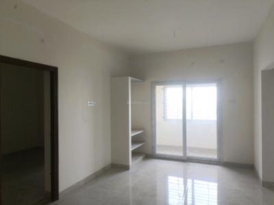Living Room Image of 1006 Sq.ft 2 BHK Apartment / Flat for sale in Lakshmipuram Chennai for Rs. 7250000