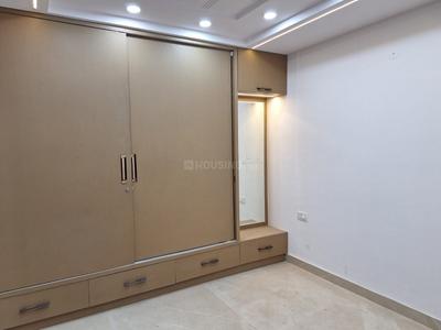 Bedroom Image of 1450 Sq.ft 3 BHK Builder Floor for sale in Janakpuri New Delhi for Rs. 21000000