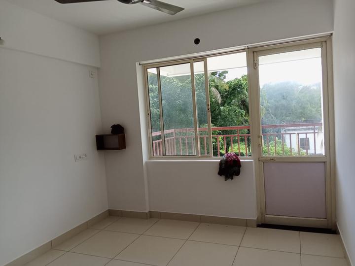 VFive Deepam Apartments Bedroom 1